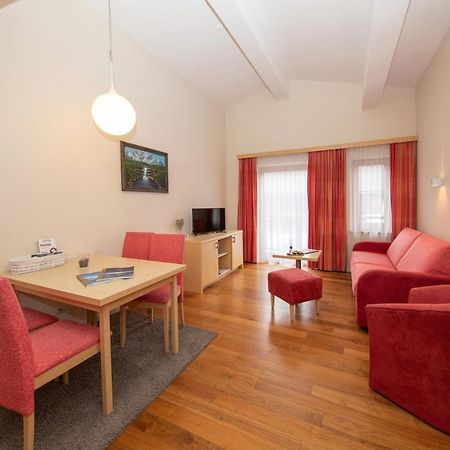 Arabella Golf- Und Ski-Appartement Zell am See Exteriör bild